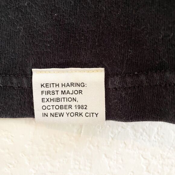 Keith Haring X Uniqlo First Major Exhibition Black Men’s T-Shirt Size XXS - Picture 3 of 10